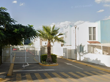 Casa En Remate Bancario- Valle De La Misericordia, Tlaquepaque, Jalisco.