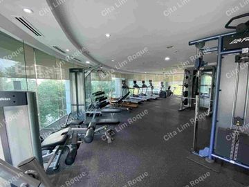 For Lease - 3Bedrooms with balcony