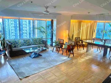 For Lease - 3Bedrooms with balcony