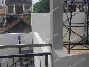 Dijual / disewakan Rumah Dukuh Kupang Timur