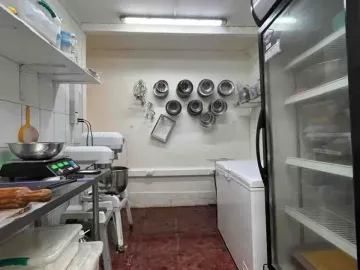 LOCAL VENTA DERECHO A LLAVES CAFETERIA/ PASTALERIA / PANADERIA  VIÑA DEL MAR UF 880.23
