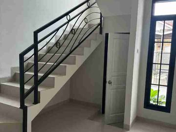 Rumah New Minimalis di Limo, Depok, area komplek