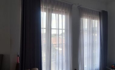 Dijual Rumah Bagus 3 Lantai Dalam Cluster di Bantar Jati, Setu, Jakarta Timur
