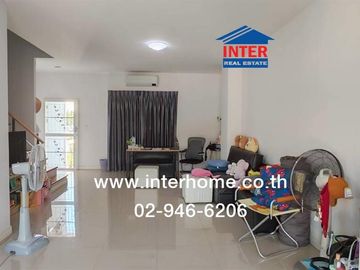 Two-story townhome, 43.5 sq.wah, Grandville Village, Pathum Thani-Sai Nai Road, Bangkok-Pathum Thani Road, Mueang Pathum Thani, Pathum Thani.