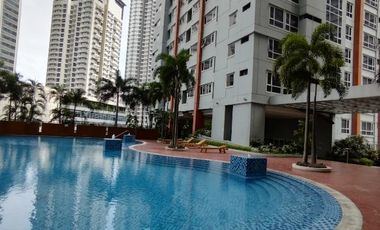 RR1478 - The Columns Ayala Avenue 2BR Fully Furnished Condo for Lease