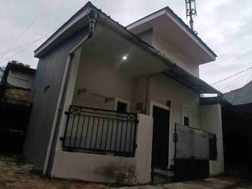 Dijual Rumah Siap Huni SHM 2 Lantai Dijakarta Timur