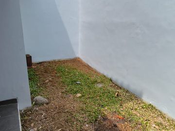 Rumah new lux 2 lt di Cijambe dkt Cisaranten Arcamanik Antapani UBERTOS Ujung Berung