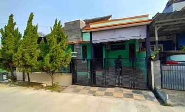 Dijual cepat Rumah HUK di Villa Mutiara Gading 2 , Bekasi