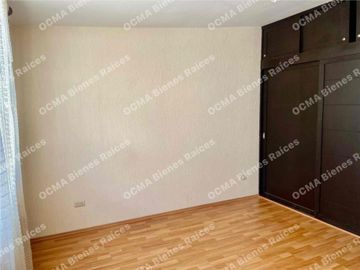 LINDA CASA EN RENTA, EN PRIVADA, EN FRACC. SAN VALENTIN, EN ZINACANTEPEC