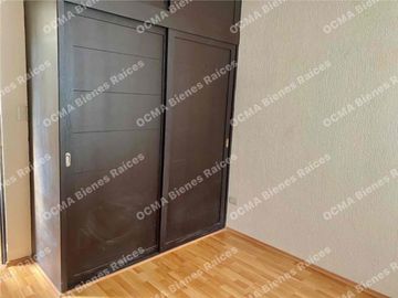 LINDA CASA EN RENTA, EN PRIVADA, EN FRACC. SAN VALENTIN, EN ZINACANTEPEC