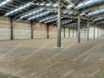Nave de 3126 M2 con Andénes y Oficinas