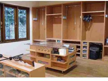 Jual Rumah Plus Cafe Di Menteng, Usaha Sudah Berjalan