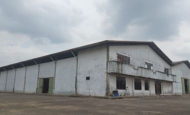 Gudang Pasar Kemis Dijual Harga Murah Siap Pakai Bagus Akses Kontainer 40 Feet Tidak Banjir Tangerang