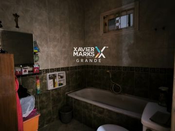 Dijual Rumah Klasik Strategis di Suhat Malang