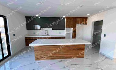 VENDO casa nueva con mega sótano de juegos y bodegotaaa!