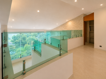 Casa en Venta para Terminar en Lomas de Cocoyoc | Lujo, Amplios Espacios y Alto Potencial de Inversión