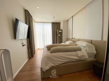 Pet friendly condo for sale - Muniq Sukhumvit 23