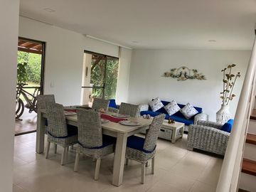 VENDO CASA EN LA MORADA A LAS AFUERAS DE CALI VALLE DEL CAUCA