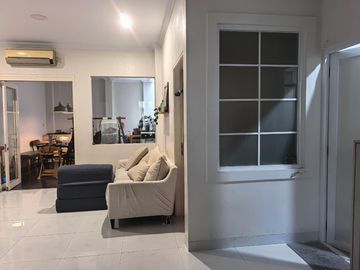 Jual Rumah Di Sevilla BSD Serpong