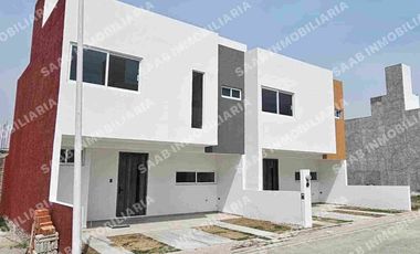 Casa zona cuautlancingo