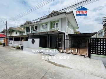 Two-story townhome, 35 sq.wa., Pruksa 13 Village, Rangsit-Nakhon Nayok Road, Klong Sam Canal Road, Klong Luang, Pathum Thani.