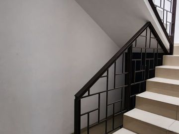 RENTO BODEGA SEMINUEVA $85,000.00 CARRETERA LEON-LAGOS No. 251 DISPONIBLE 1o DE ABRIL 2026