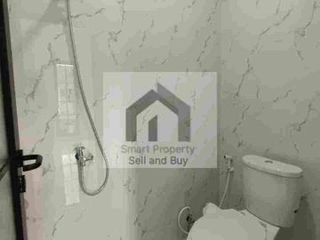 DI JUAL RUMAH BARU DLM KOMPLEK PERUMAHAN AKSES JALAN BESAR DI JAGAKARSA JAKSEL