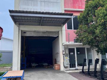 Jual Gudang Kawasan Pergudangan 3 Bisnis Center Karawang Barat