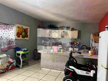 CASA EN VENTA - 6 Recámaras - $1,290,000 cómprala como inversión!!!!