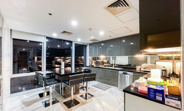 Corner Penthouse 4BR Condo for Sale in Makati at Raffles Residences