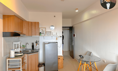 For Rent: Furnished Studio Unit at Avida Towers Riala, Cebu I.T. Park - 22.80sqm.