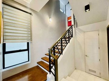 3 Bedroom 2 Car Townhouse for Sale in Congressional Ave., Quezon City