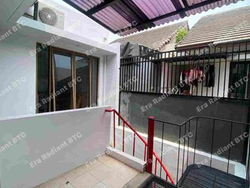 Dijual Rumah By Arsitek 2 Lantai di Emerald  Bintaro Siap Huni
