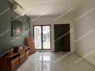 Dijual Rumah By Arsitek 2 Lantai di Emerald  Bintaro Siap Huni