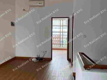 Dijual Rumah By Arsitek 2 Lantai di Emerald  Bintaro Siap Huni