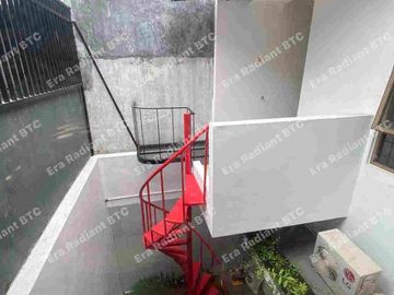 Dijual Rumah By Arsitek 2 Lantai di Emerald  Bintaro Siap Huni