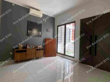 Dijual Rumah By Arsitek 2 Lantai di Emerald  Bintaro Siap Huni