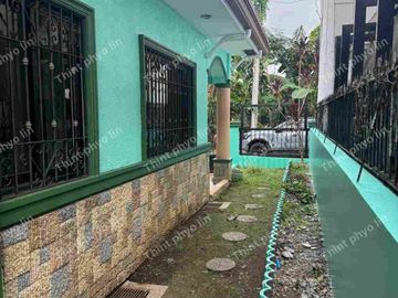 A newly renovated gorgeous back and front entrance subdivision house and lot for rent or sale