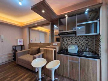 Sewa 2 Kamar Furnished Apartemen Bassura city