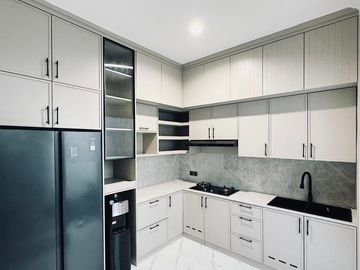 Rumah Baru Selesai Renovasi Shm di Regency Melati Mas Serpong