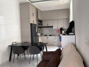 Rumah Baru Selesai Renovasi Shm di Regency Melati Mas Serpong