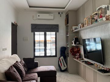 Rumah Baru Selesai Renovasi Shm di Regency Melati Mas Serpong