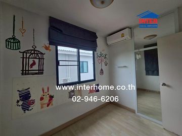 Two-story townhome, 27.2 sq.wa., The Connect 28 Village (Soi 7, end unit), Phloemsin Road, Wacharaphon Road, Sai Mai District, Bangkok.