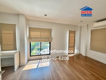 Two-story detached house, 60.1 sq.wah, V-Compound Village, Tiwanon-Rangsit, near The Nine Center Tiwanon, Tiwanon Road, Rangsit-Pathum Thani Road, Mue