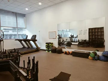 Oficinas En Arriendo Y Venta Diferentes Areas Con Parqueaderos