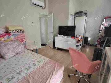 dijual cepat rumah siap huni dua lantai di tengah kota makassar kompleks green leaf andi jemma