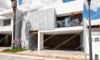 HERMOSA CASA EN VENTA SAN MARTINITO ATLIXCÁYOTL PUEBLA.