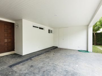 4 Bedroom House and Lot Ayala Alabang