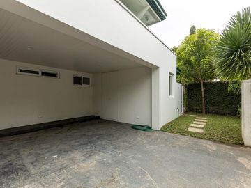 4 Bedroom House and Lot Ayala Alabang