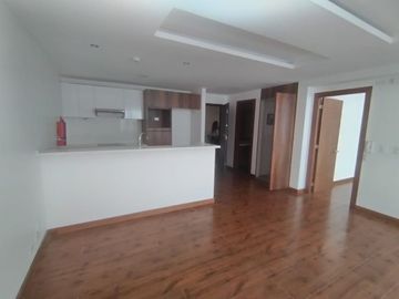 Suite en venta, 74m2, dos baños. La Carolina